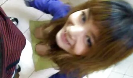 公園で歩きながらいたずらな若いslut妹の男 女性 av イケメン