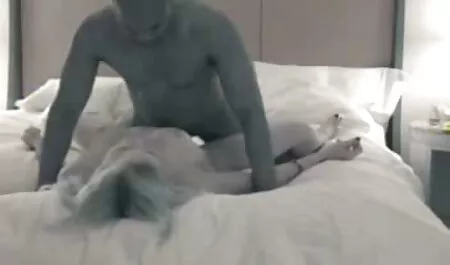 彼の成熟した妻の猫から滴り落ちる黒人男性のすべての兼を舐めていたずらな夫 イケメン と エッチ 無料 動画