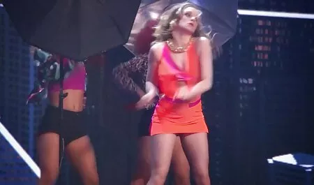 若いブルネットが大好き柄のふしだらな女と二つの男根 イケメン アダルト 無料