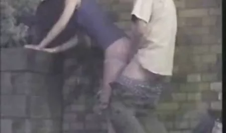 男の子はポルノスターとの親和性の祭りのために来た 無料 エロ サイト イケメン