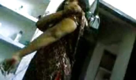 チェコの看護師ハDoggystyle弄筋肉患者 イケメン 熟女 動画