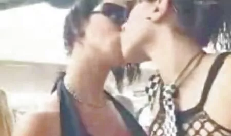 成熟slutと素敵なおっぱいが複数のorgasms おっぱい 動画 イケメン