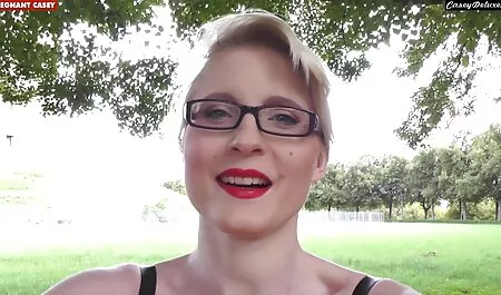 若いふしだらな女は、成熟した男の前で彼女の足を広げ、あなたが性交させます おっぱい 動画 イケメン