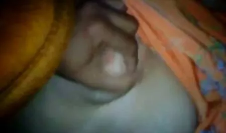 巨乳を持つ若い雛は、経験を持っている男とのセクシーな性交です エロ 動画 fc2 イケメン