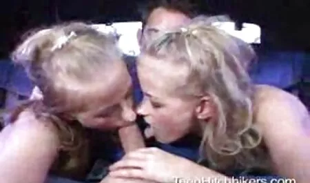 この熱いポルノスターは彼女の秘密の肛門を示します 美男 美女 えろ 動画