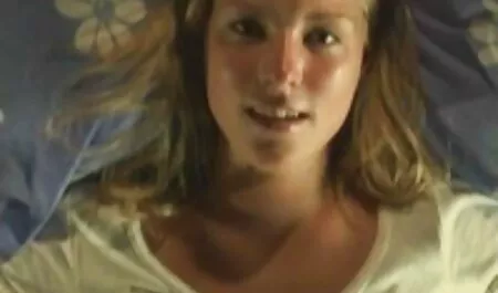 若い滑り舐めている素敵な成熟した雌犬とフェムドム傾き イケメン av 無料