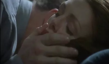 水道水は赤毛の成熟したポルノモデルによって主流の吸う イケメン アダルト 無料