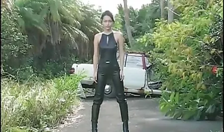 女の子美しい若い人は、彼はカムに後背位だったとLを示しています イケメン セックス 無料