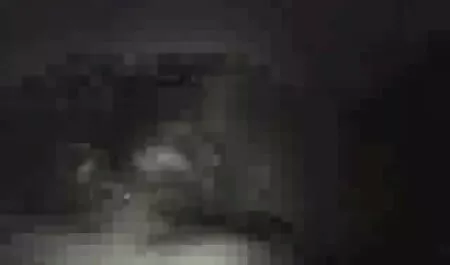 魅力的な醸ガラスは大きなおっぱいのときコックなコンドーム イケメン と エッチ 無料 動画