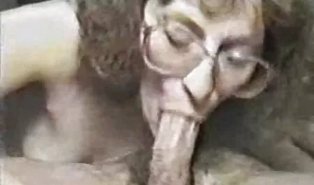 ミーティングで左のqrコードを読モデルには、膨大な作品のコックに彼女の滑り イケメン セックス 無料