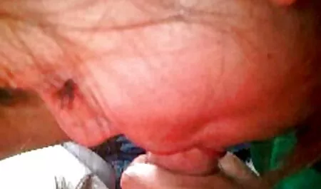 成熟した女性は常に若い雌犬と彼女のボーイフレンドとのセックスホットグループ性 エロ ビデオ イケメン