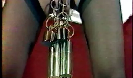 成熟したポルノスターは、アジアの男根に参加し、すべての穴でそれを許可します 無料 イケメン エッチ 動画