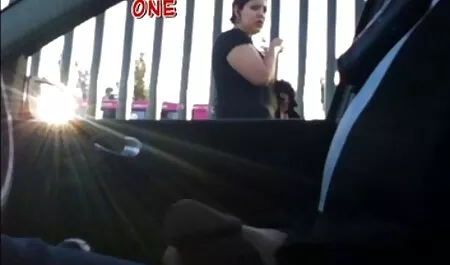 成熟したポルノスター イケメン 無料 エロ rastrahala肛門とバイブレーターと精力的にお尻にコックを取ります