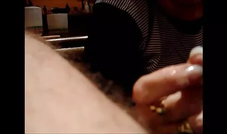 古い女教師の若いふしだらな女、レズビアン愛撫と彼女の感じを作る イケメン セックス 無料