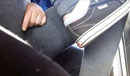 古いおばあちゃん吸黒コックと期待へ見それで彼女のL. 女性 av イケメン