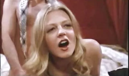 ビキニで大きなお尻の成熟した黒人女性が正常に彼女とクールな性交で男を魅了します イケメン 動画 素人